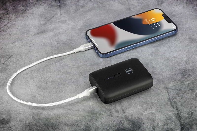 Portable Power Bank (Carry-On Only)
