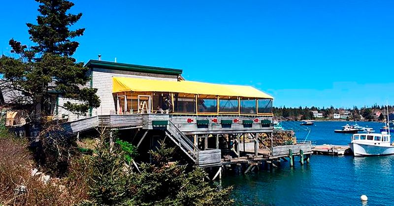 Visit Legendary Local Lobster Shacks