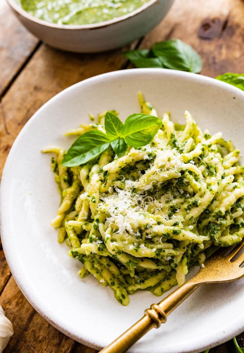 Pesto alla Genovese – Liguria
