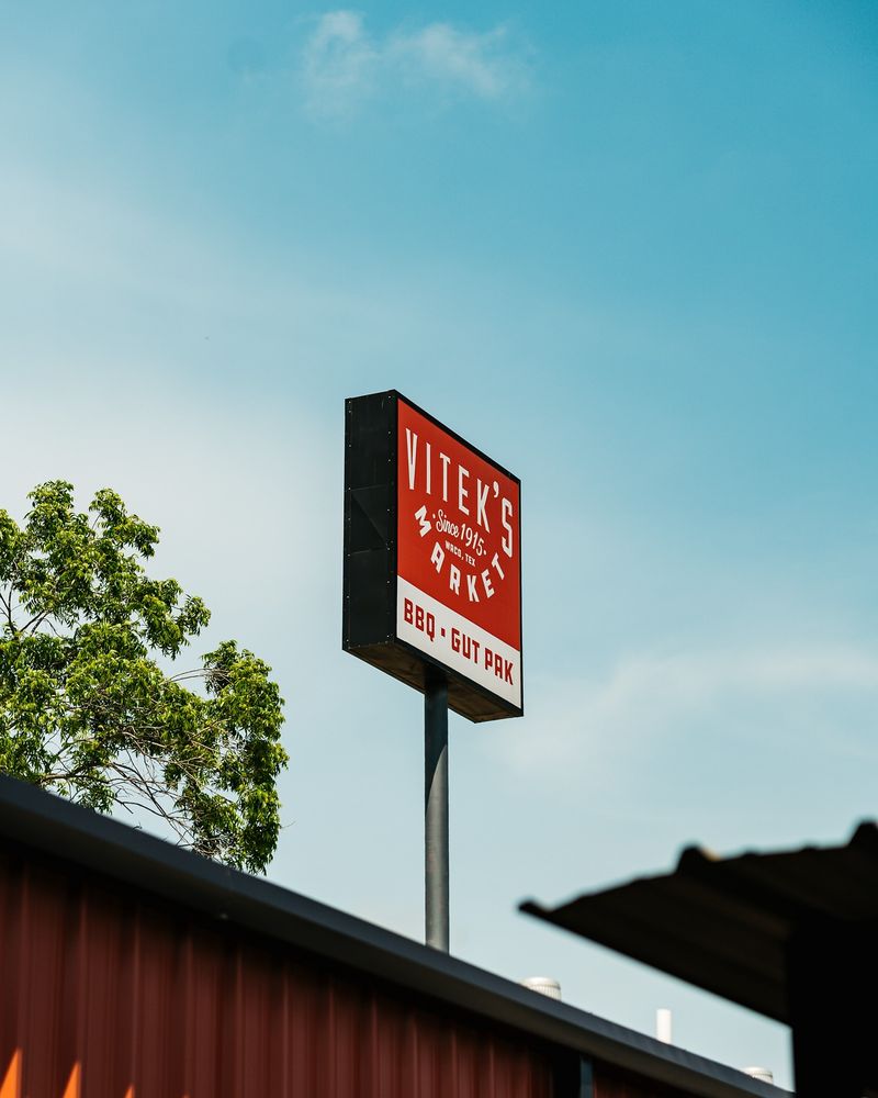 Vitek's — Waco