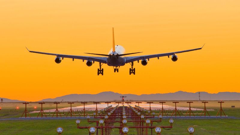 Compare nearby airports—average fares really do vary