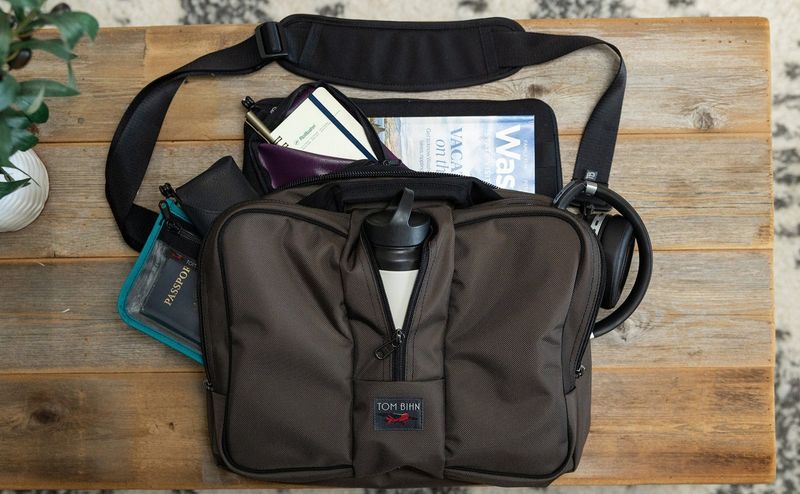 TOM BIHN Co-Pilot — small brief that's made to be a personal item