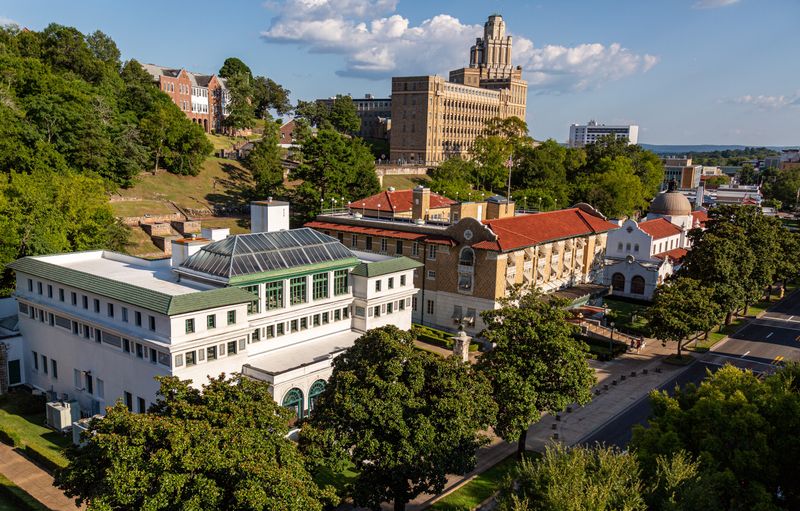 Hot Springs National Park - Arkansas' Historic Thermal Town