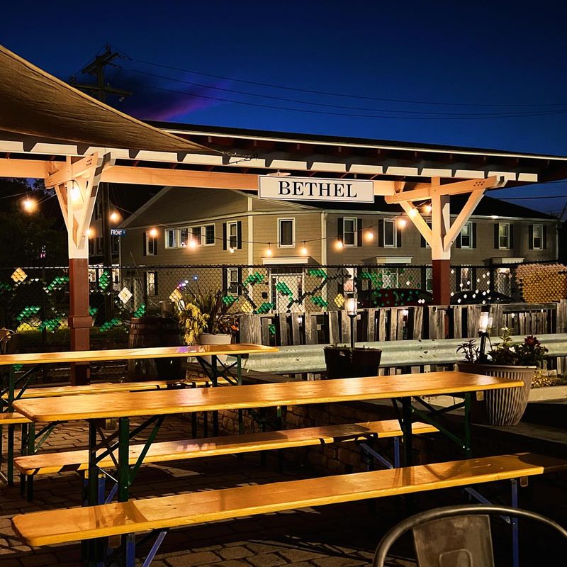 Broken Symmetry Depot – Brewery (Connecticut)