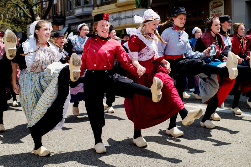 Dutch Dance Performances