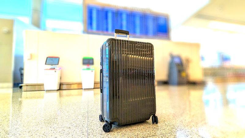 Rimowa Essential Polycarbonate