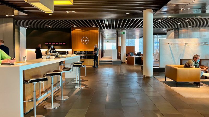 Lufthansa First Class Terminal – Frankfurt