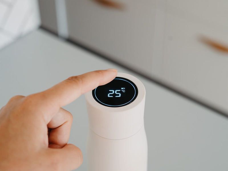 Self-Heating Smart Water Bottle