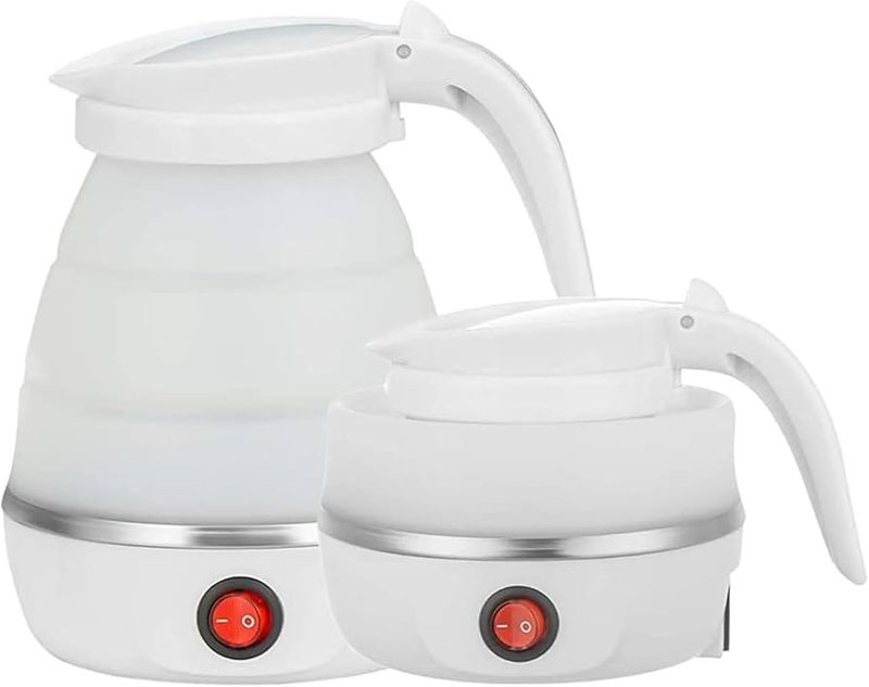Space-Saving Silicone Kettles