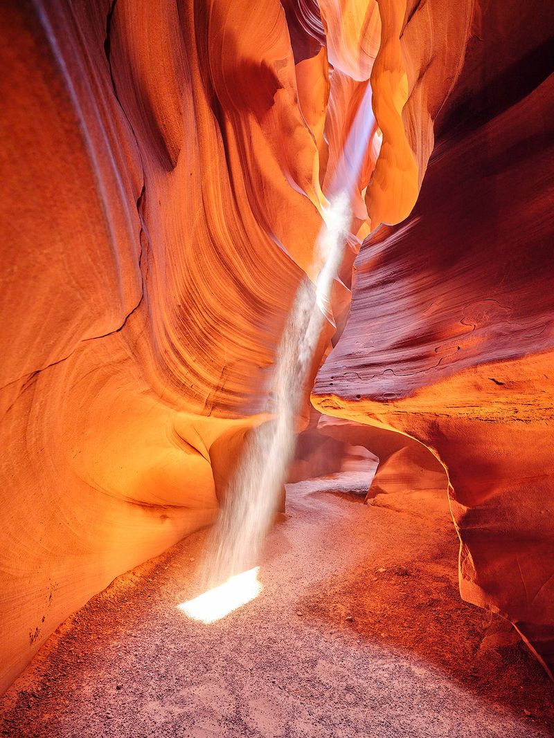 Magical Light Beam Spectacle