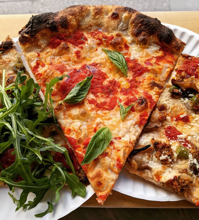 20th Street Pizza: Sourdough Slices That Redefine Vegan Pizza