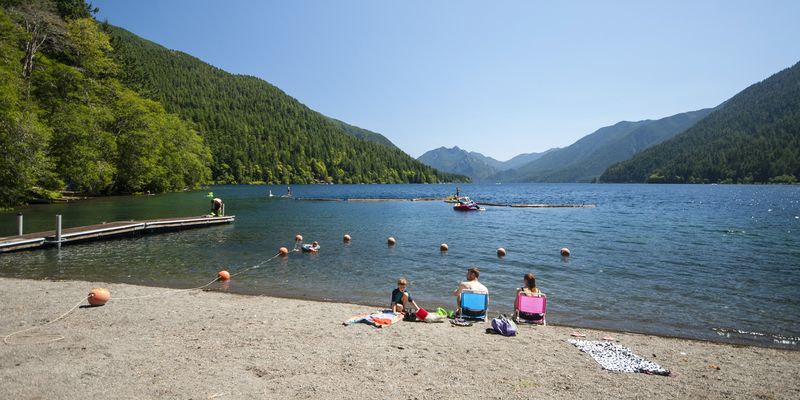 Fairholme Picnic Area (Lake Crescent)