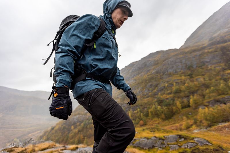 Waterproof/Breathable Shell Jacket (2- or 3-Layer)