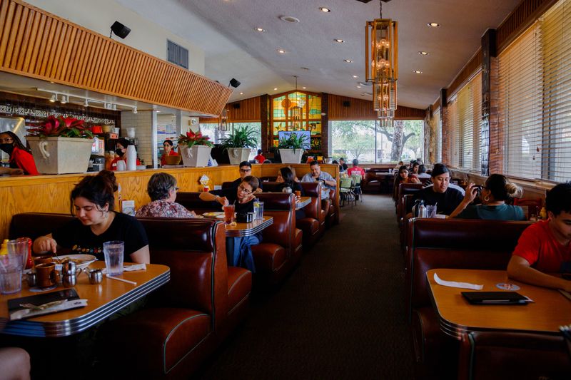 Dot Coffee Shop (Houston)