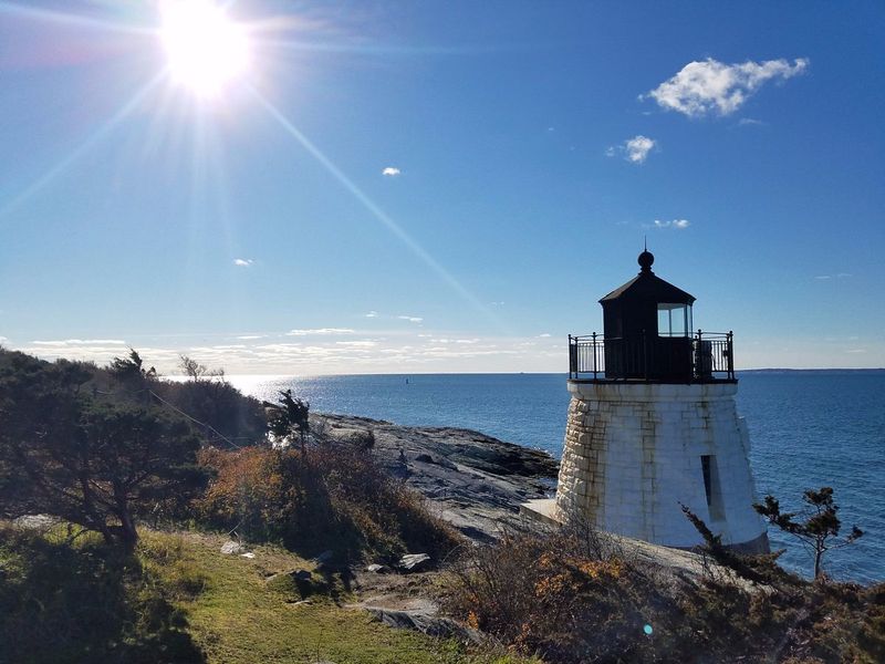 Castle Hill Headland Cove, Newport