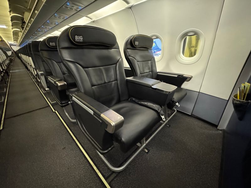 Front Seats for Quick Boarding