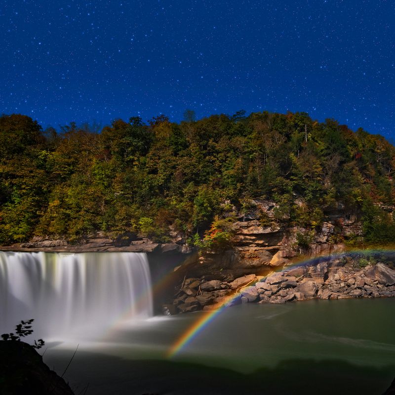 See a moonbow at Cumberland Falls, Kentucky