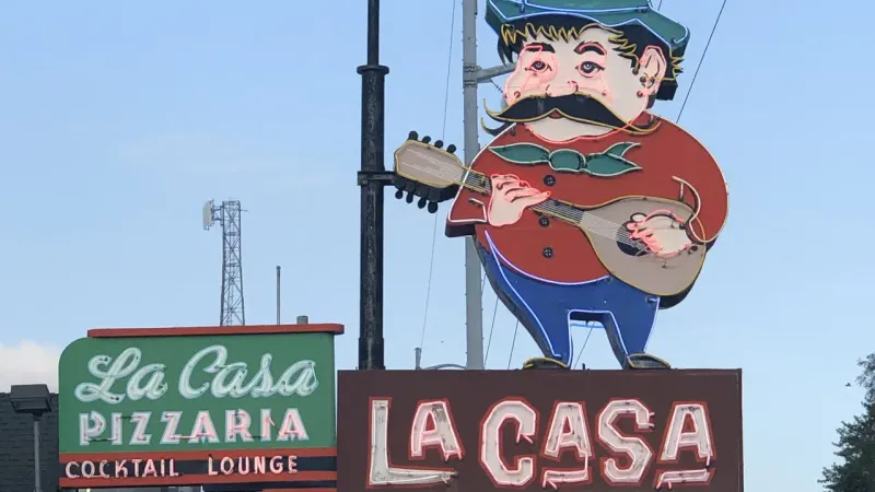 La Casa Pizzeria (Omaha)