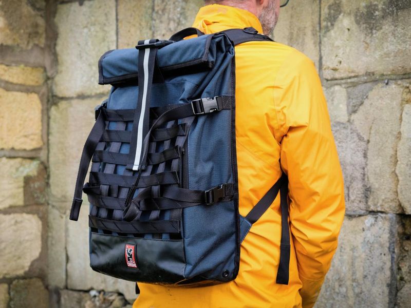 Chrome Industries Barrage Cargo (22L)