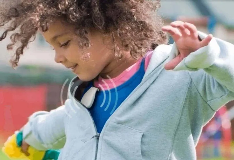 Trackers: Jiobit (for kids) + Apple AirTag (for bags & strollers)