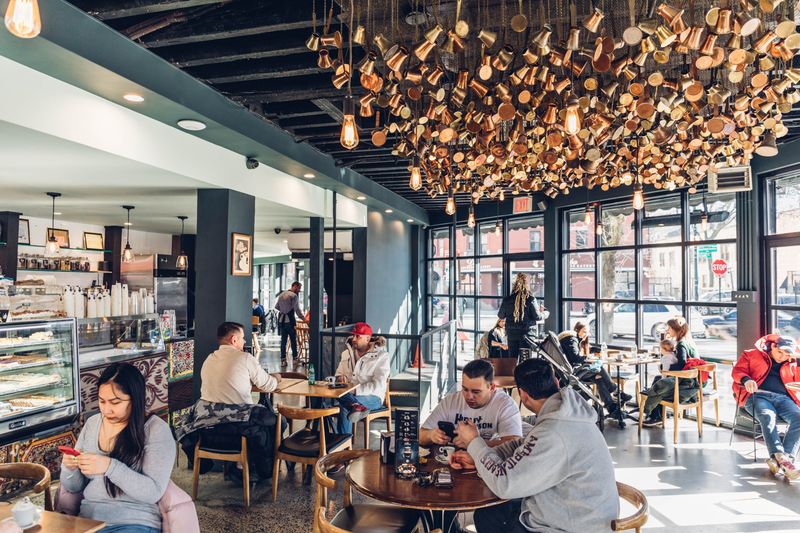Coffee Shops With Fast Wi-Fi and No Time Limits