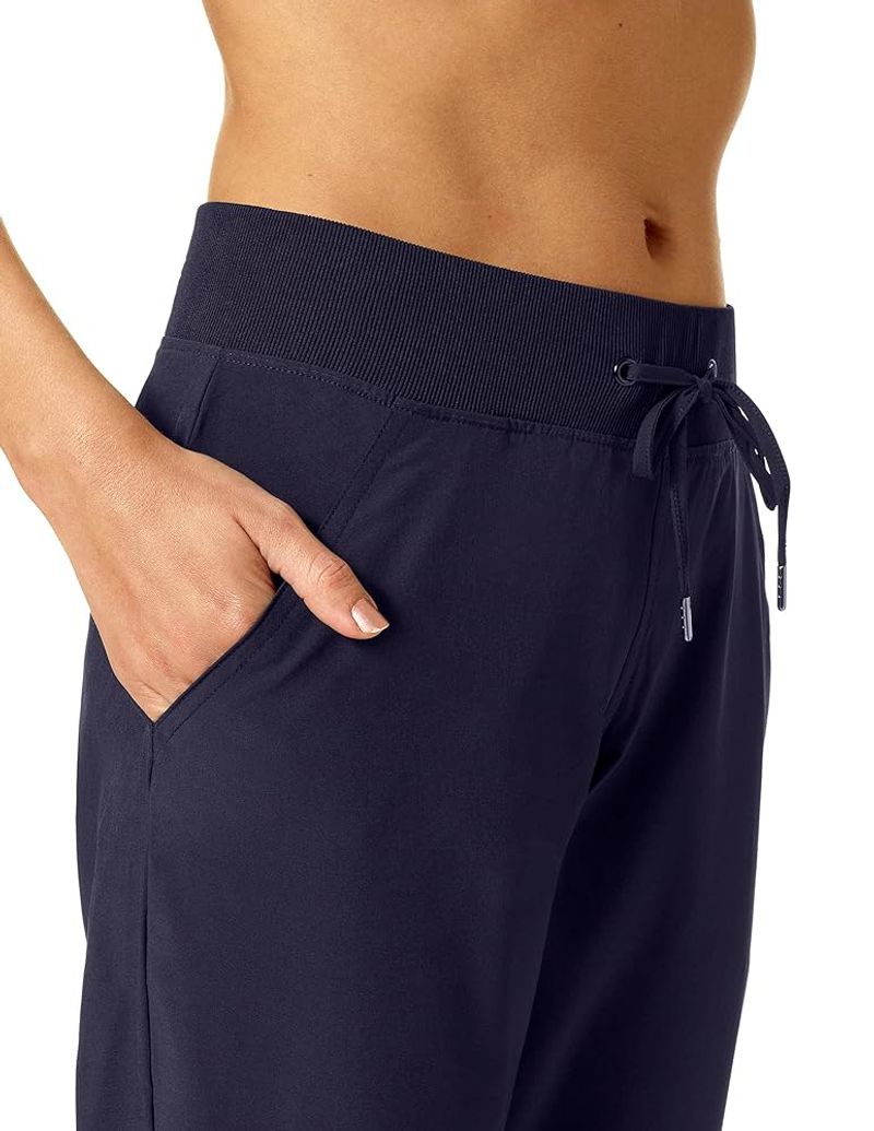 HUE Travel Leggings with Drawstring