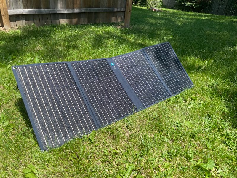 Anker 625 (100W) Portable Solar Panel