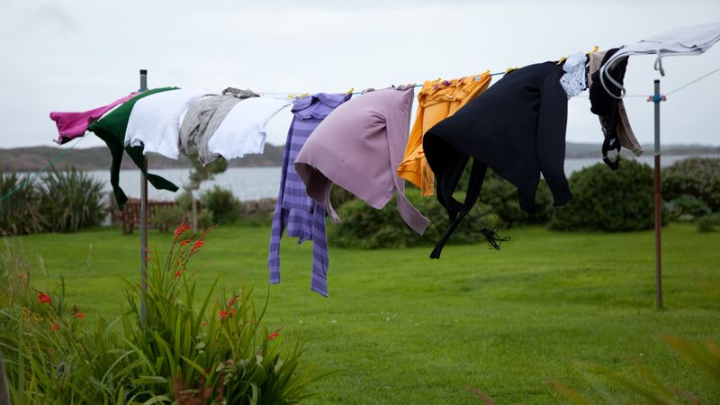 Choose quick-dry, lightweight fabrics