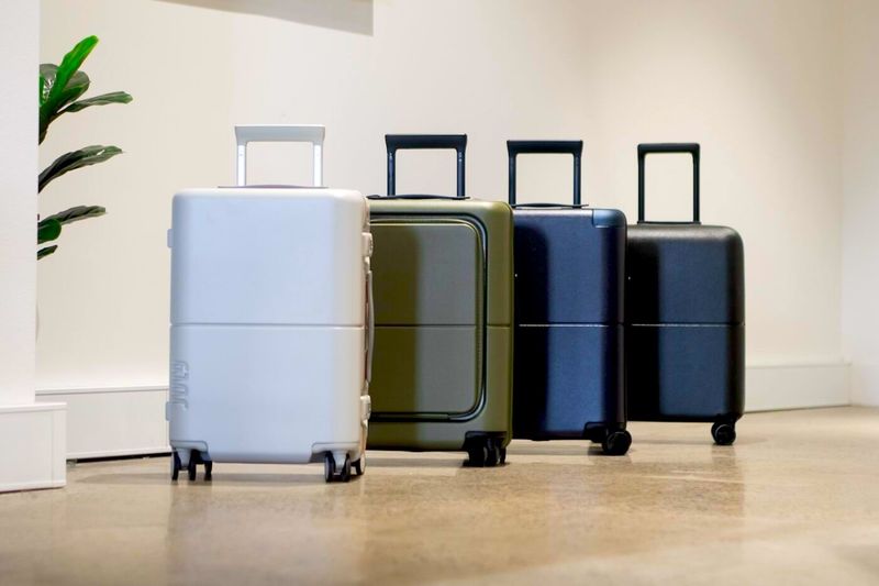 July Classic Plus Polycarbonate Set