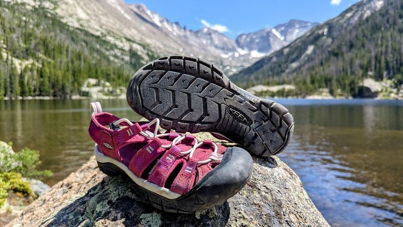 KEEN Newport H2