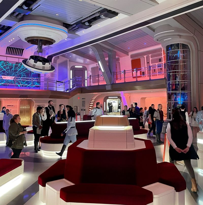 Star Wars Galactic Starcruiser Experience