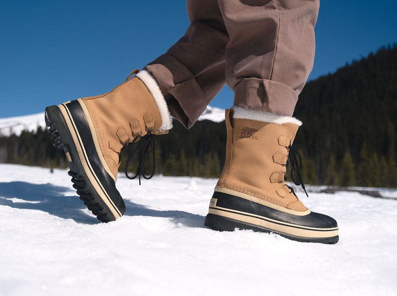 Sorel Caribou - Classic Canadian Warmth for European Adventures