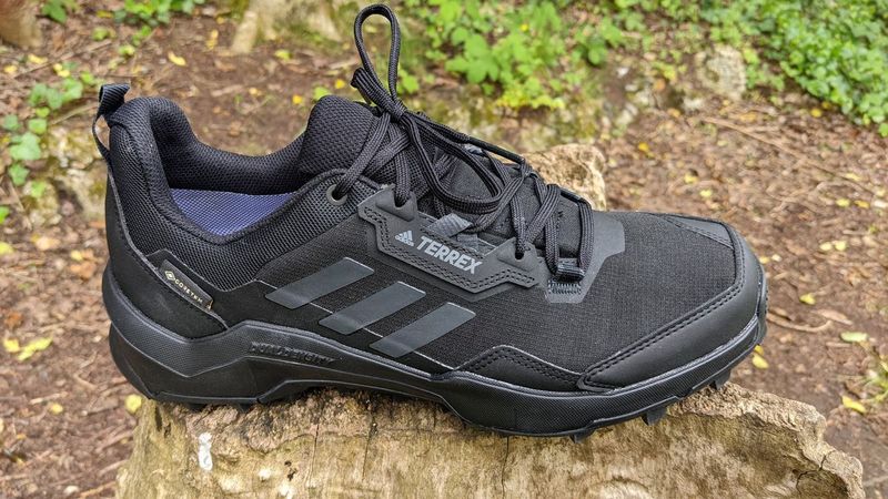 Adidas Terrex AX4: Urban-Trail Crossover