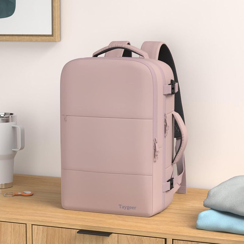 Taygeer Ultra-Budget Travel Backpack