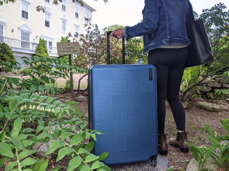 American Tourister Stratum XLT