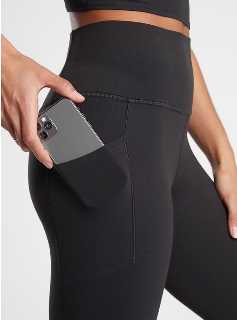 Athleta Salutation Stash Pocket Tight