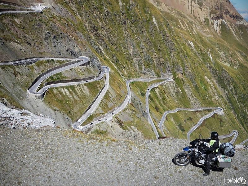 Stelvio Pass - Italy's Alpine Challenge