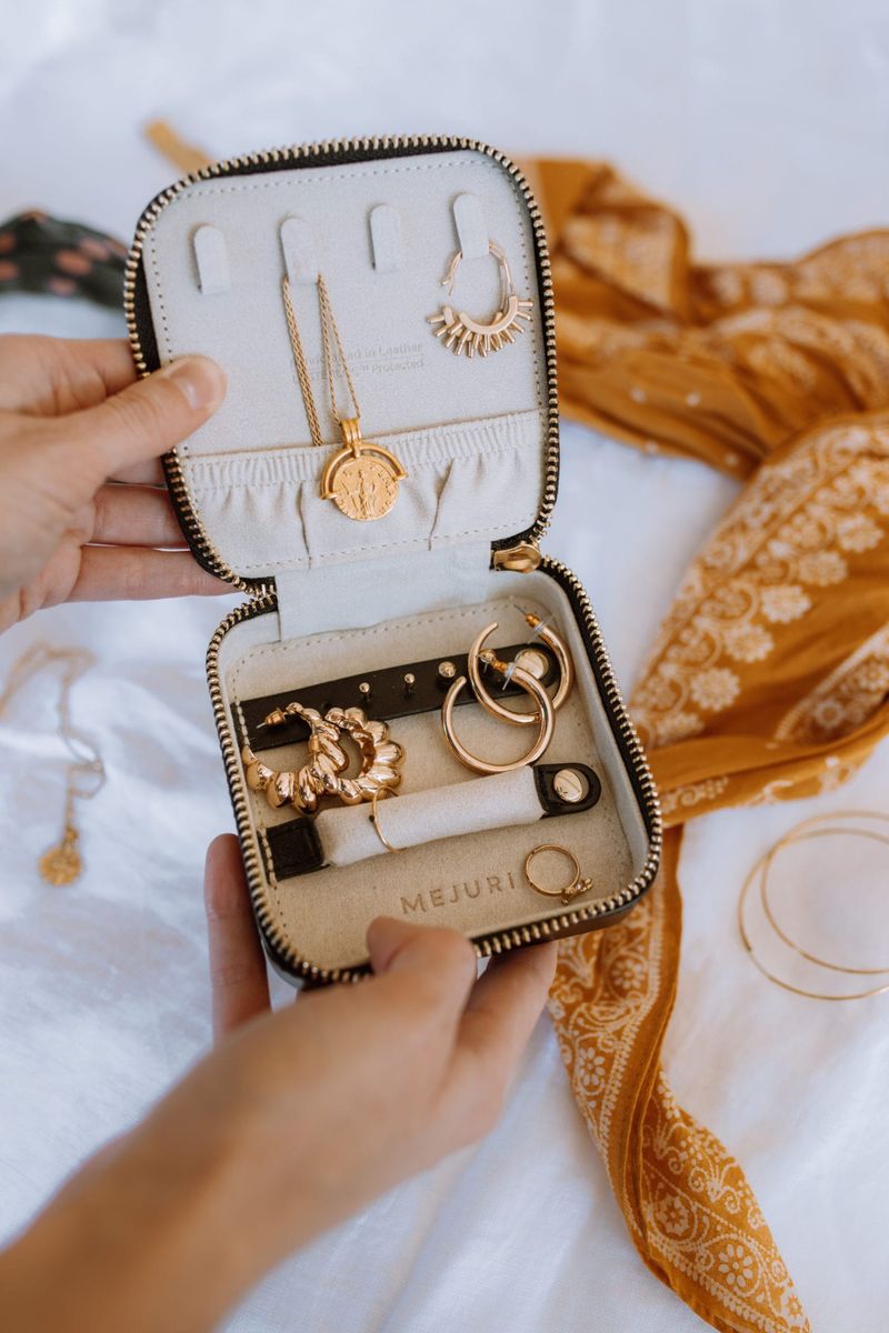 Excess Jewelry