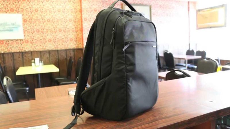 Incase ICON Backpack