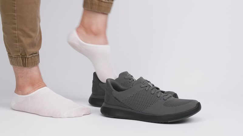 Kizik Lima Hands: Slip-On Convenience