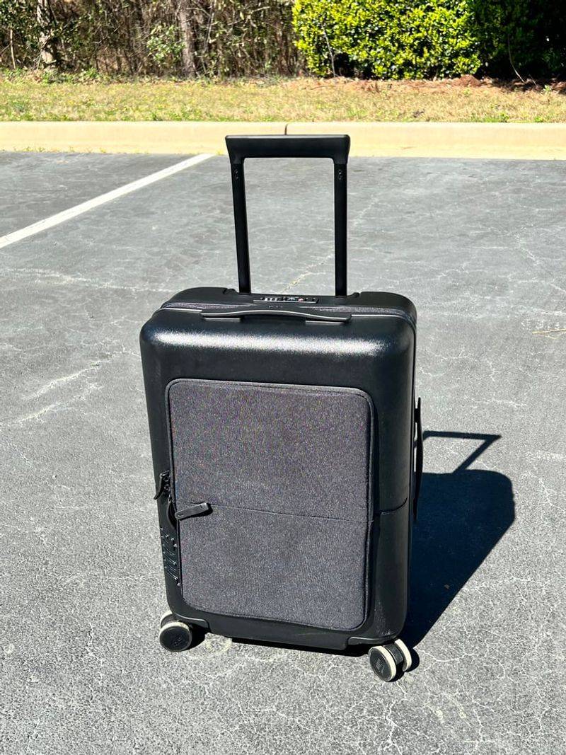 July Carry On Pro — Laptop access + ejectable power bank