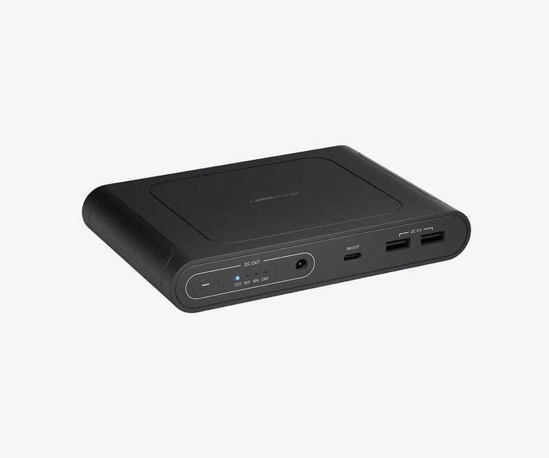 Omnicharge Omni Mobile 25,600 - The Versatile Performer