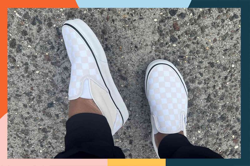 Lace-ups you have to fight with → Supportive slip-on sneakers