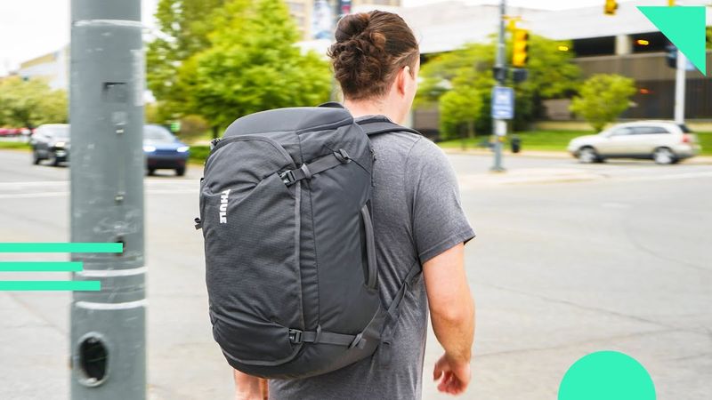 Thule Landmark 40 - Security-First Adventure Pack
