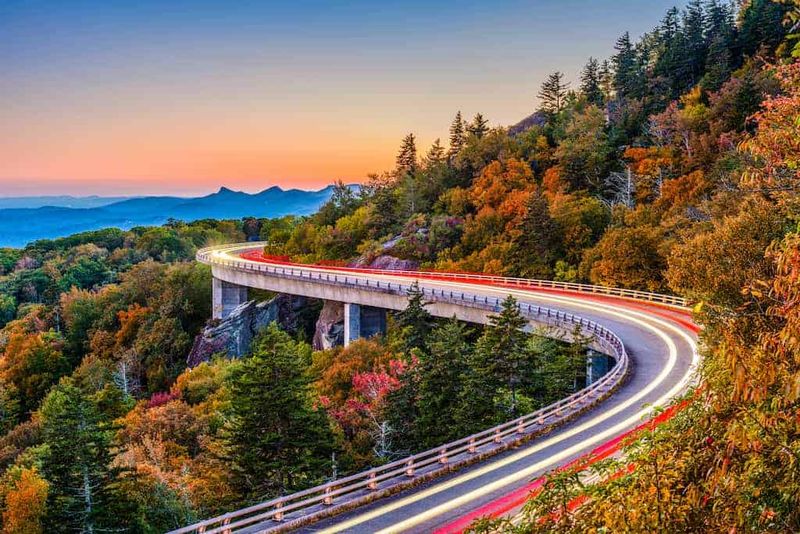 Blue Ridge Parkway - Appalachian Mountain Magic