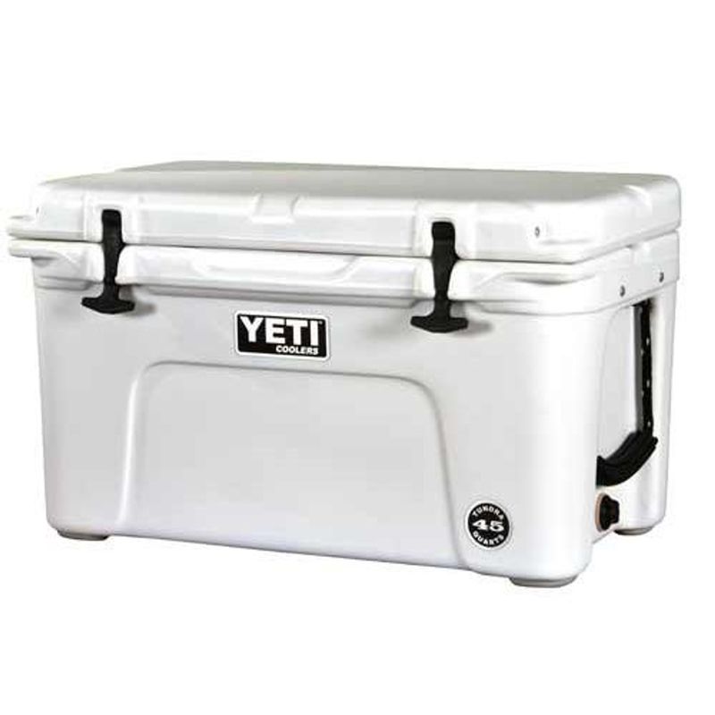 Hard Cooler: YETI Tundra 45
