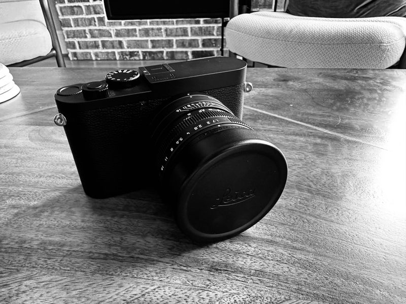Leica Q2 / Q2 Monochrom