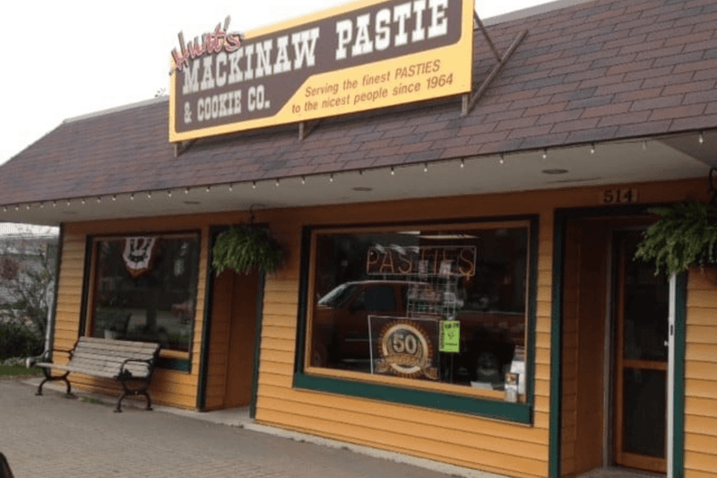Hunt’s Mackinaw Pastie & Cookie Co. — St. Ignace