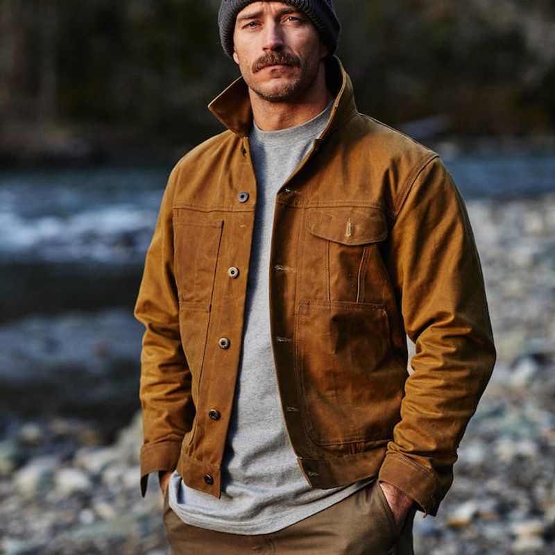 Filson Tin Cloth Short Cruiser: Heritage-Grade Toughness