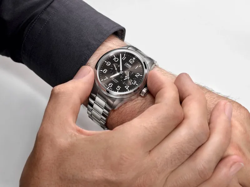 Oris Big Crown ProPilot Worldtimer — pushers that jump the local hour